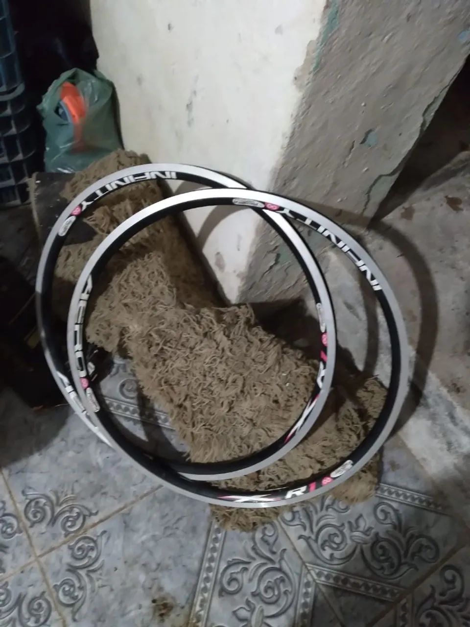 2 folhas aros aéreos 26