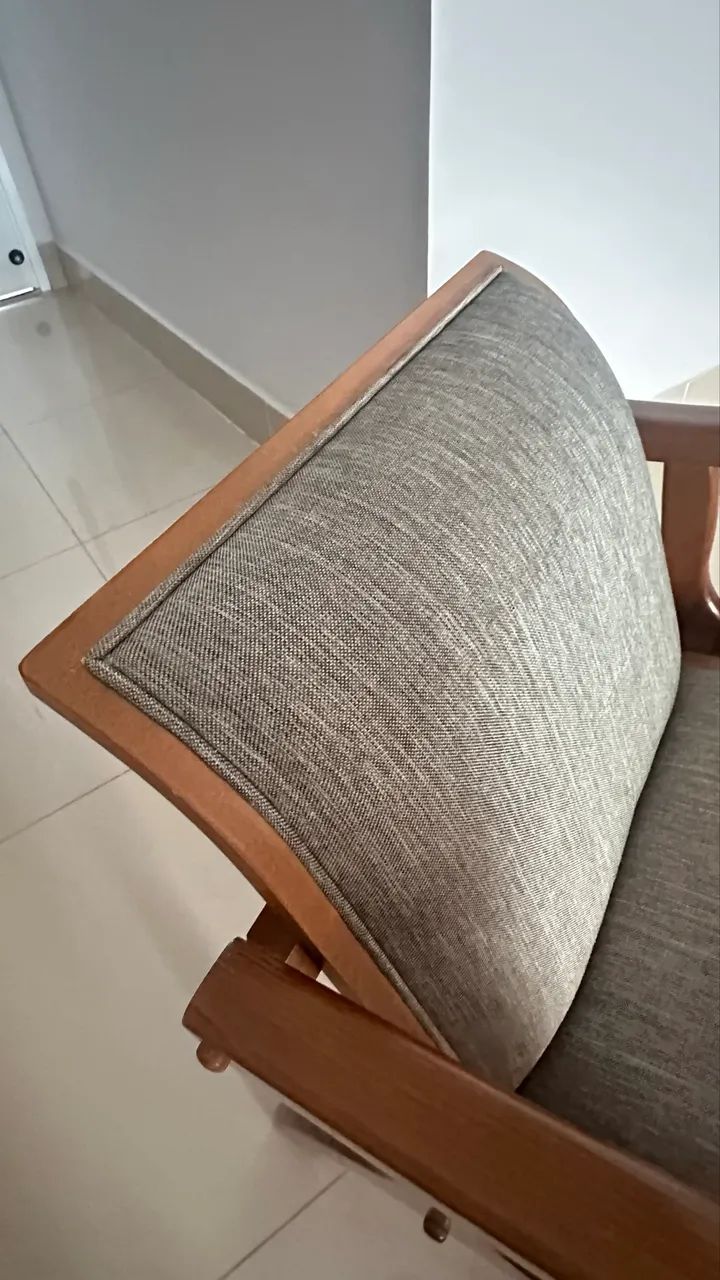 Linda poltrona de design Madeira maciça - Foto 2