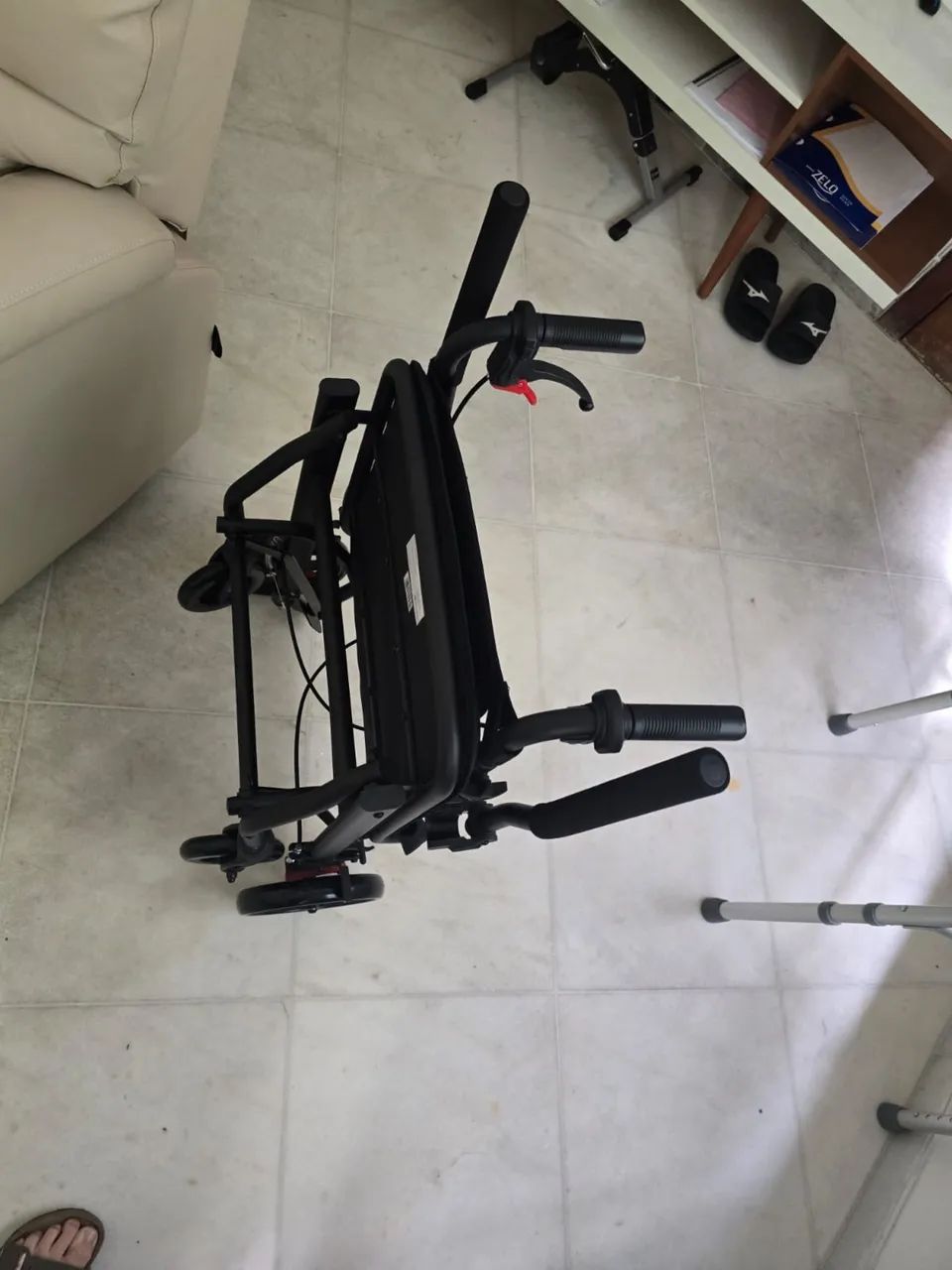 Cadeira de transporte dobrável  - Foto 5
