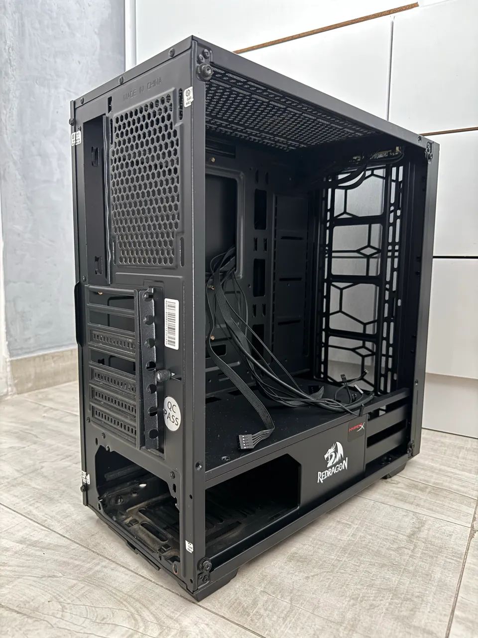 Gabinete Redragon Wheel Jack (Black) - Foto 3