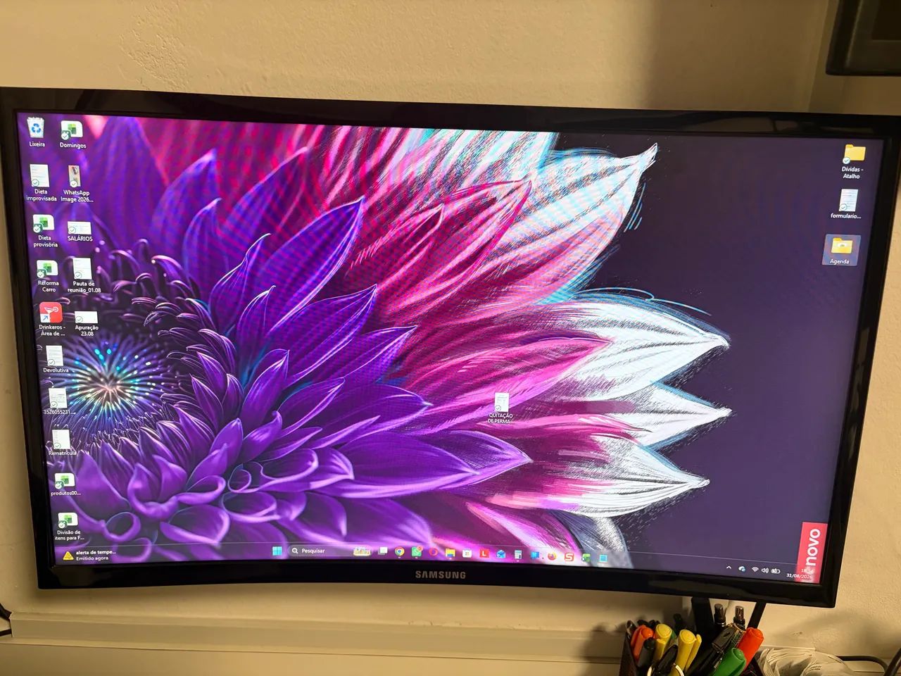 Monitor 24 Curvo Samsung - F390
