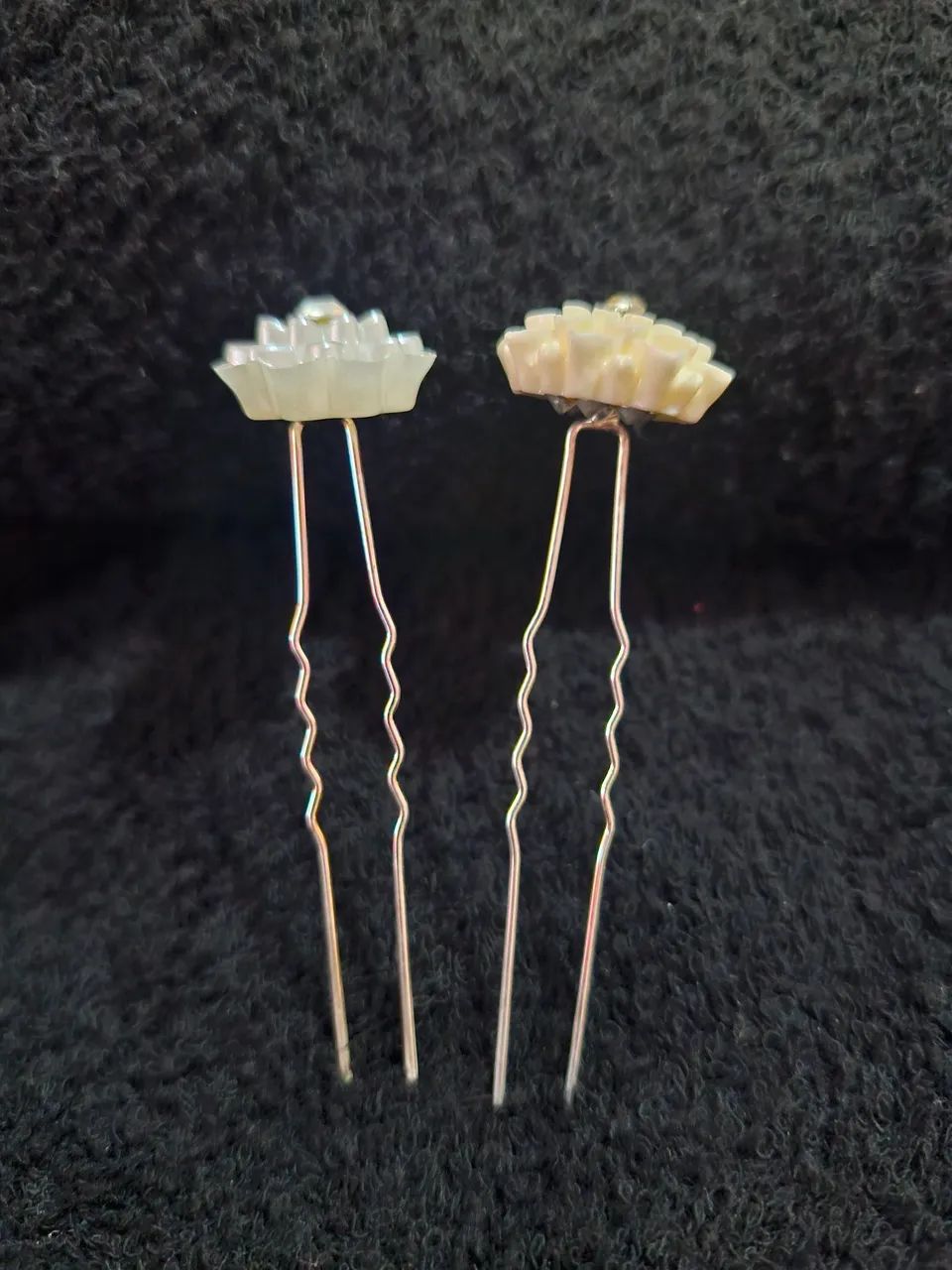 Grampo Ponto de luz para cabelos flor com strass  - Foto 2