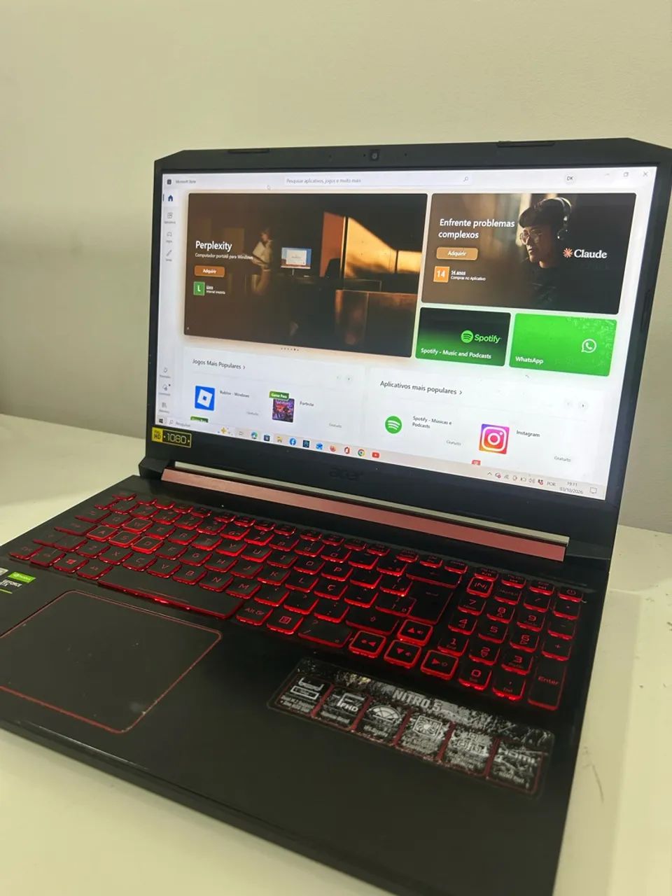 NOTEBOOK 