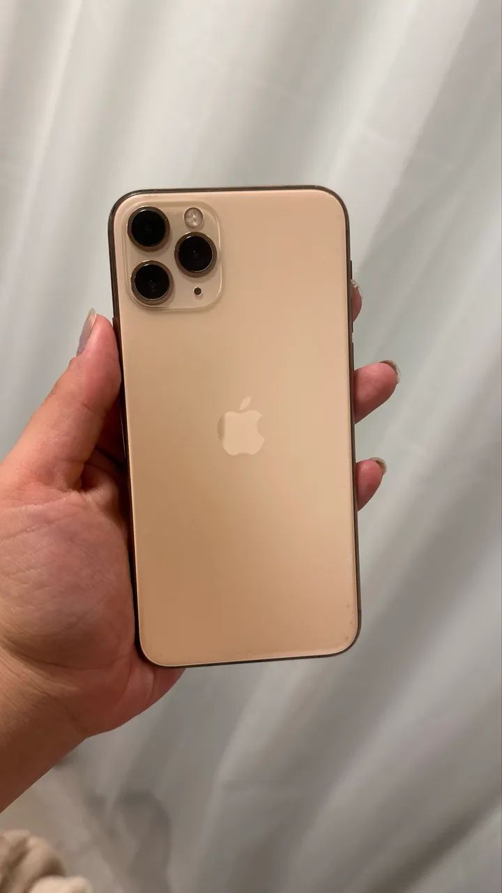 iPhone 11 Pro Max Gold  - Foto 3