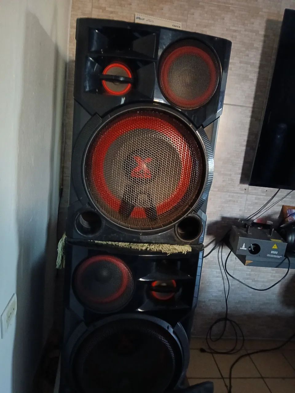 Som montado  xboom