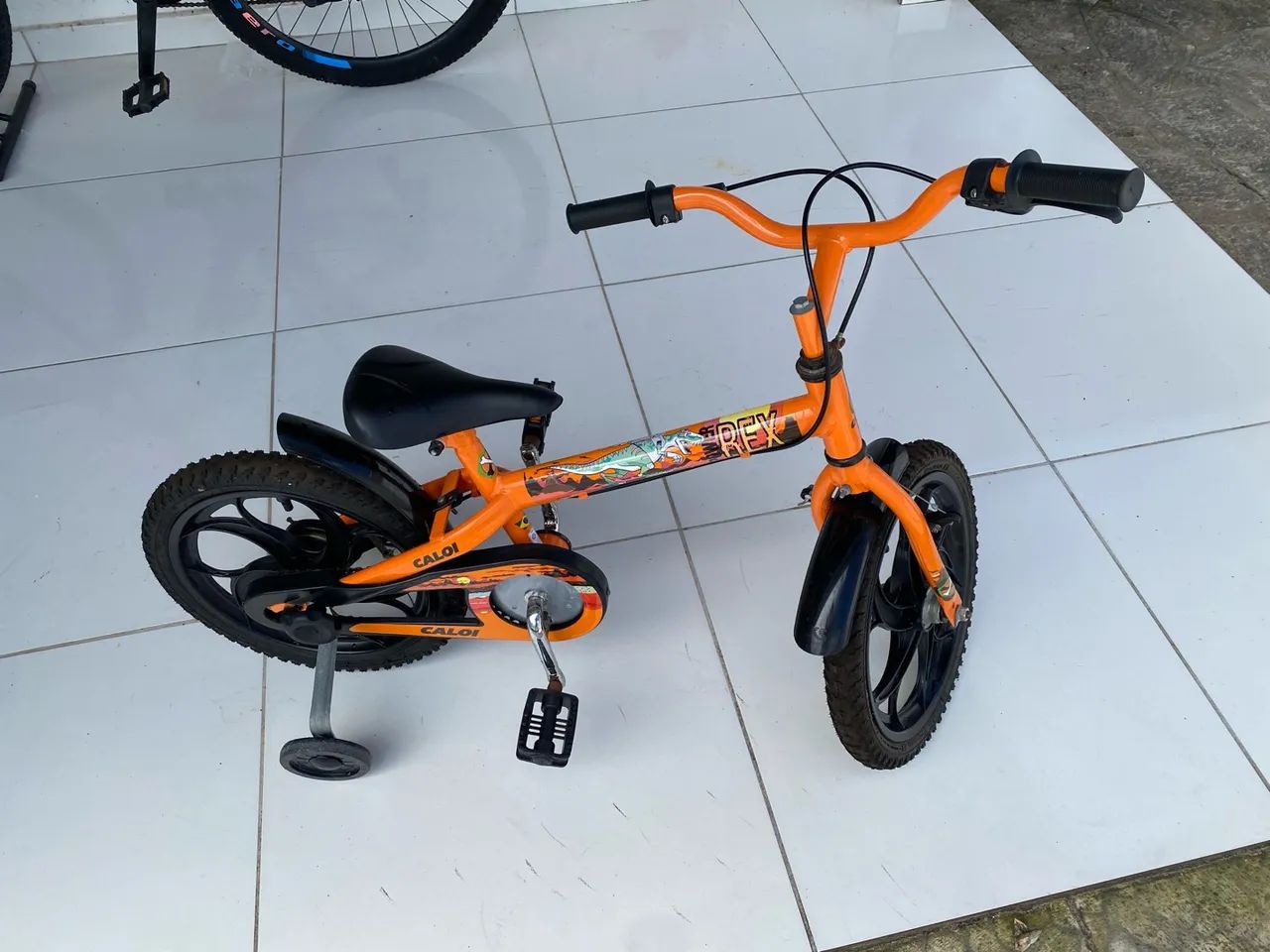 Bicicleta infantil Aro 16 - Foto 2