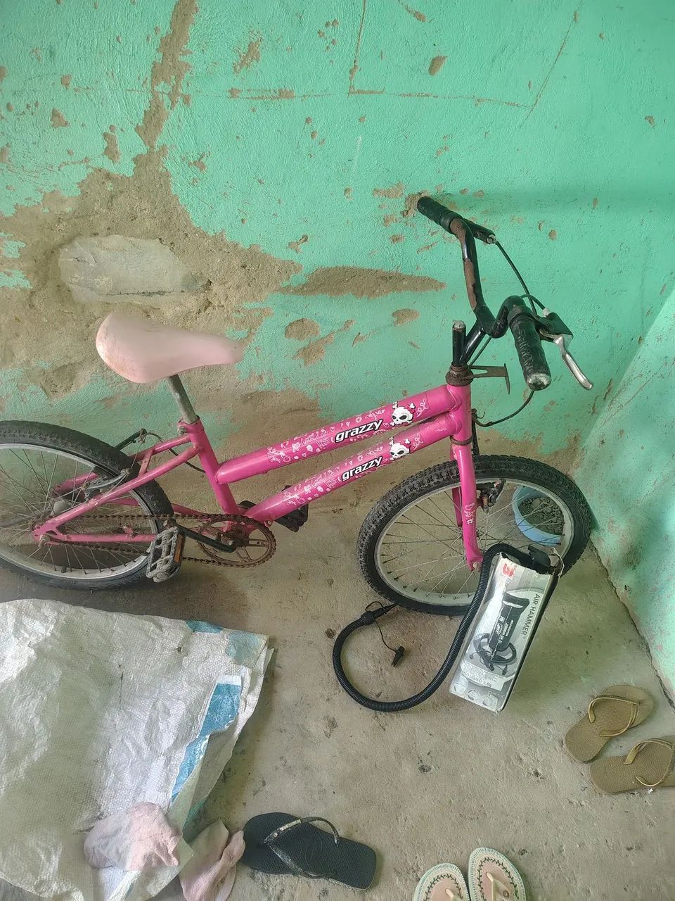 Bicicleta aro 20 em boas condições 