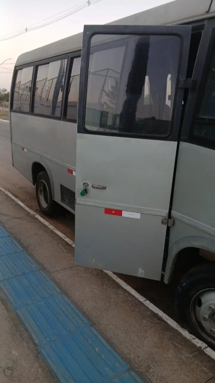 Micro ônibus Volare A6 03/04