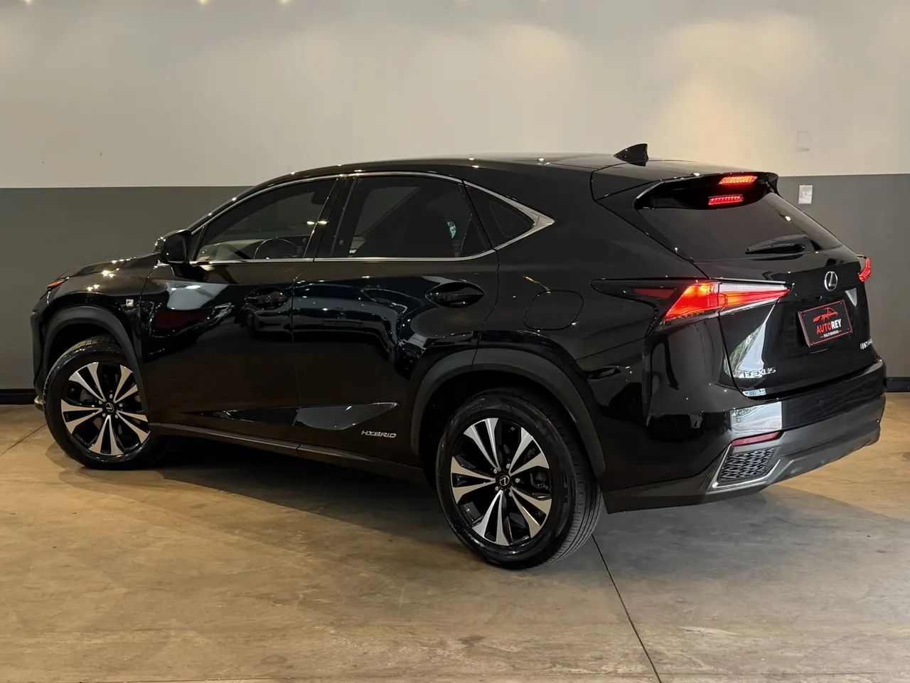 Lexus NX-300 H F-sport 2.5 16V Aut., foto 3 de 20