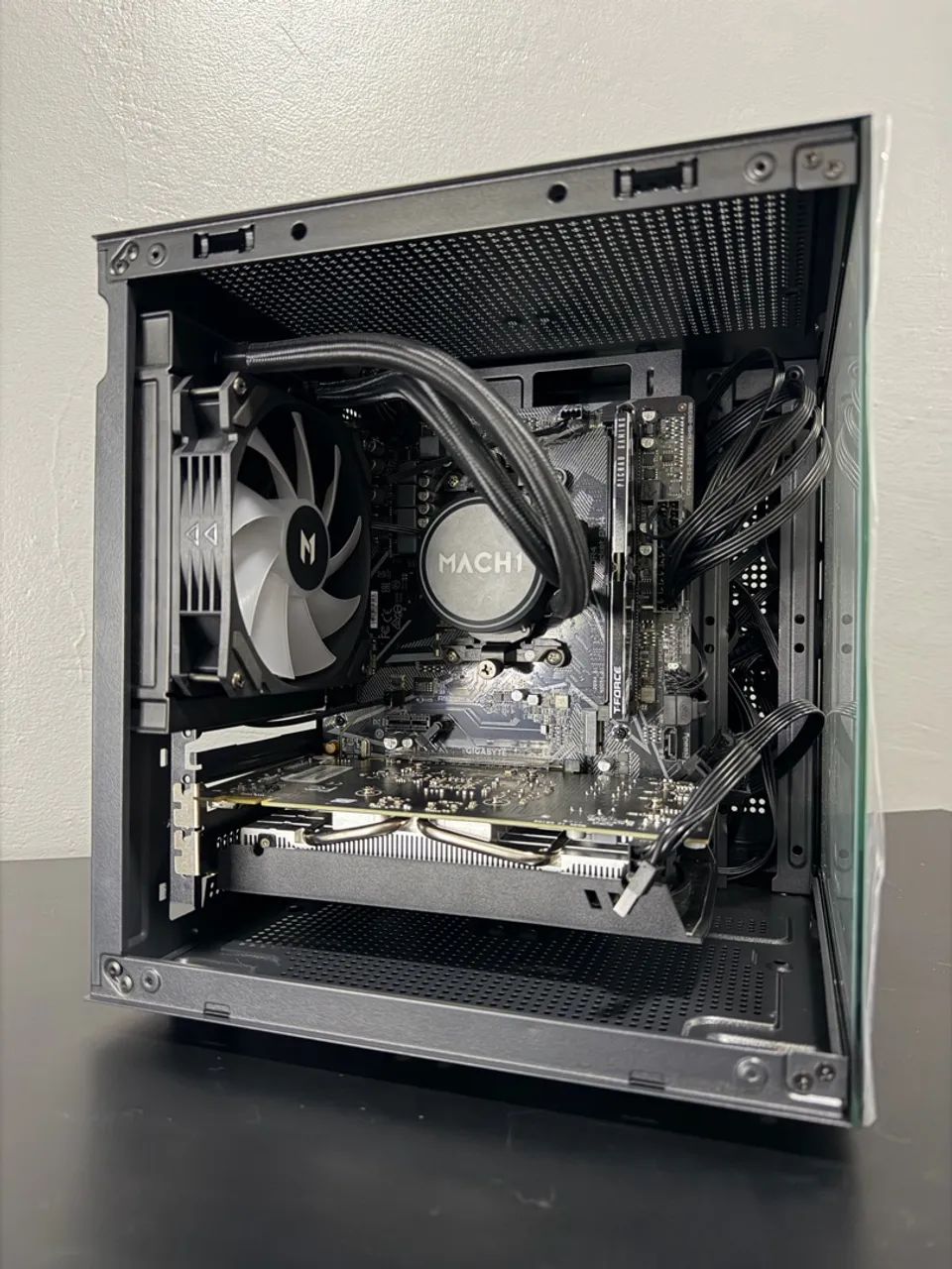PC GAMER RYZEN 5500 - Foto 2