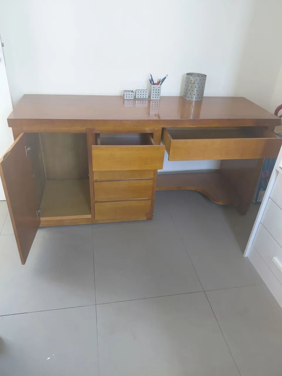 Escrivaninha madeira 1,60x0,50 - Foto 4