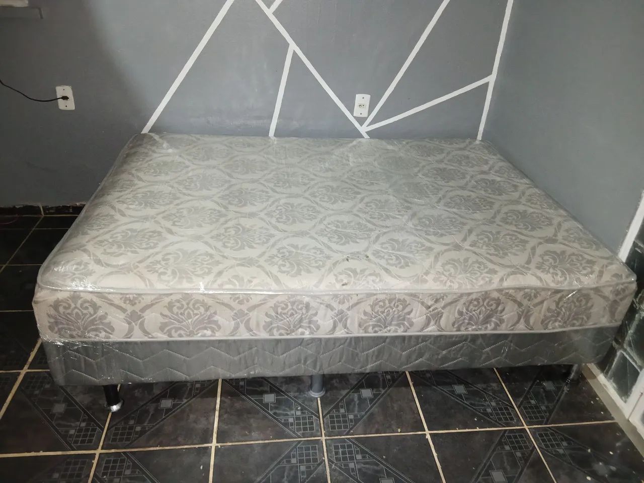 Cama Box Casal De Espuma Higienizada - Foto 2