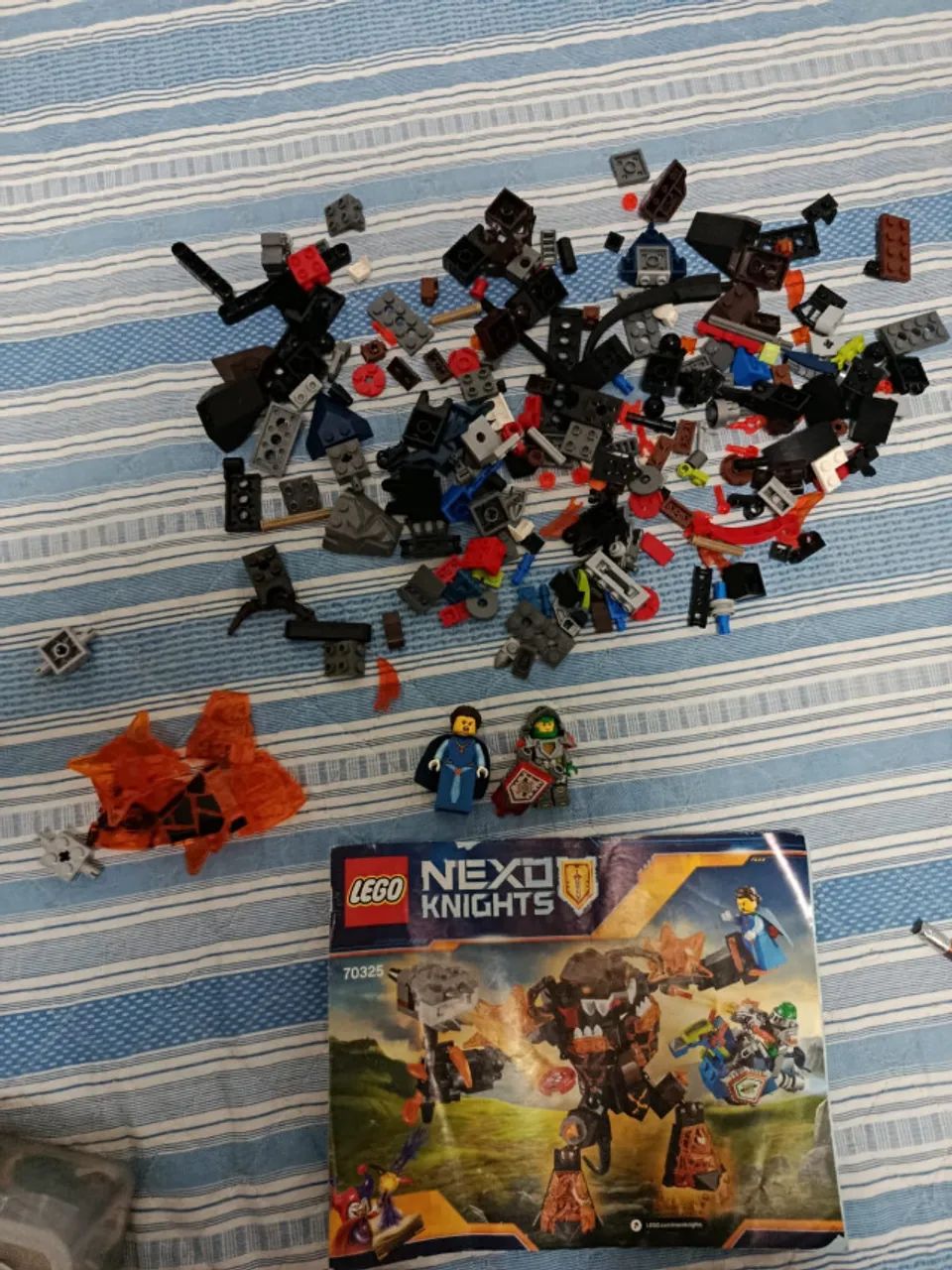Lego Nexo Knights Set 70325 (LEIA A DESCRIÇÃO)