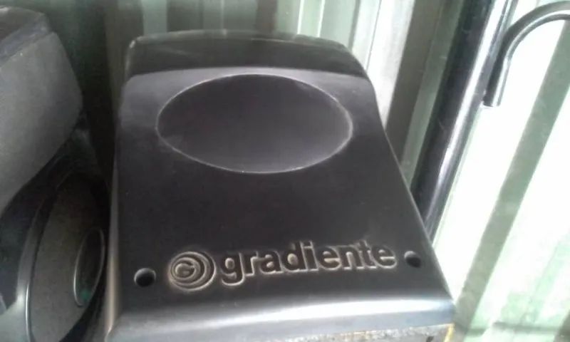 caixa de som gradiente - Foto 3