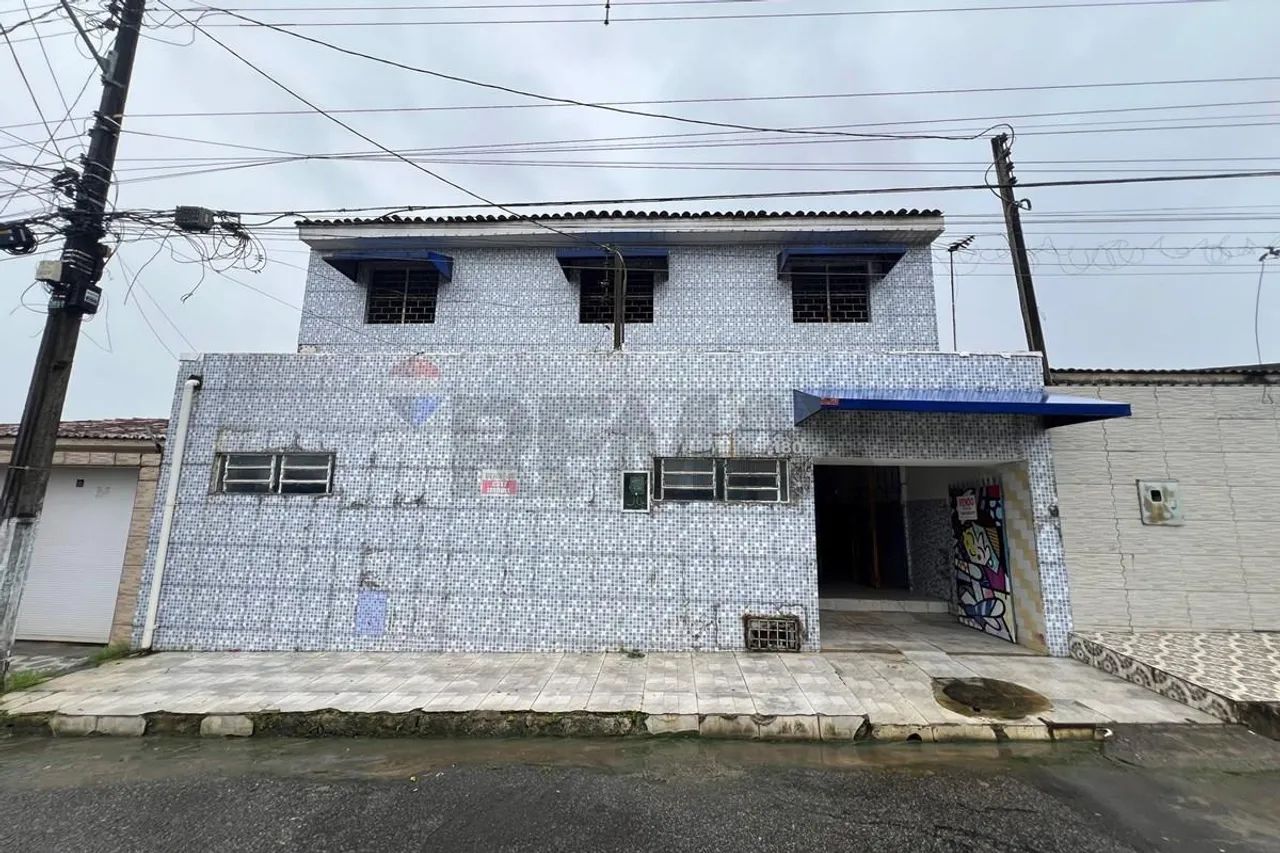 Ponto comercial à venda no Salvador Lyra!