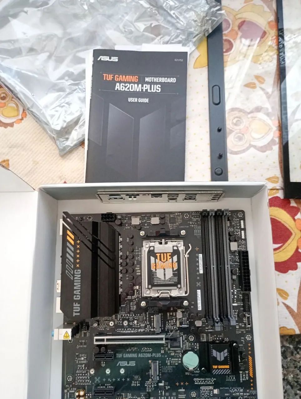 ASUS TUF A620M - Foto 2