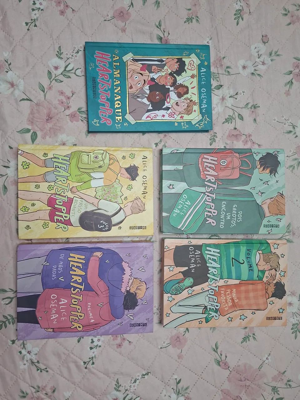 Coleção Heartstopper volume 1 ao 4 + almanaque  - Foto 2
