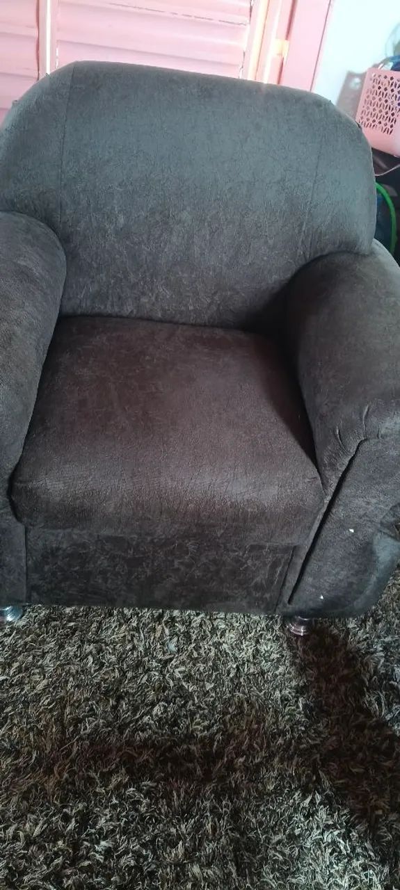Sofá poltrona semi nova entrego ? - Foto 3