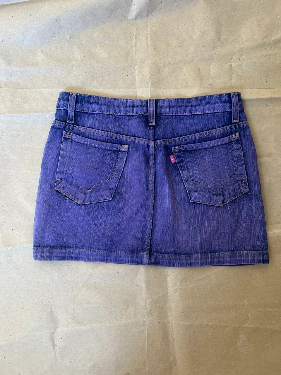 Mini saia jeans estilo anos 2000 - Foto 3
