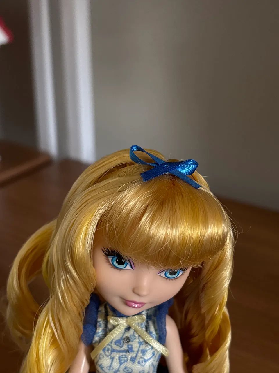 Boneca Blondie Lockes - Ever After High  - Foto 5