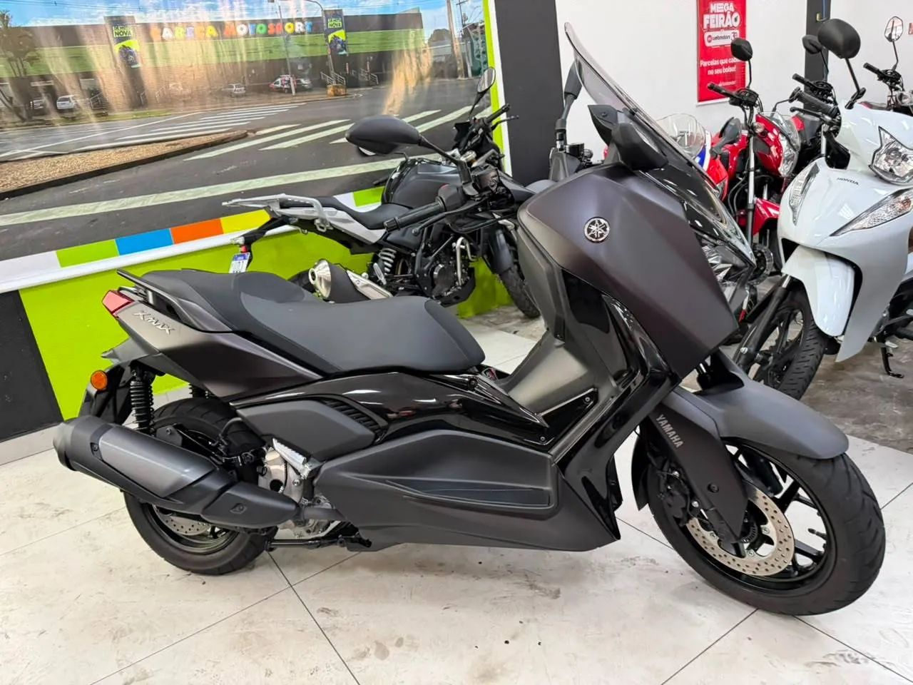 YAMAHA XMAX 300 CONNECTED ABS - Foto 2