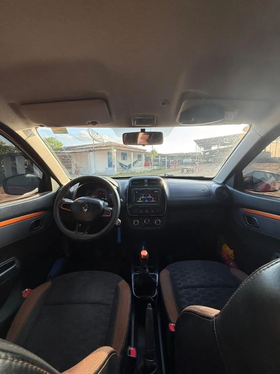 Renault Kwid Outsider 1.0 Flex 12V 5P Mec. 2020 - Foto 2