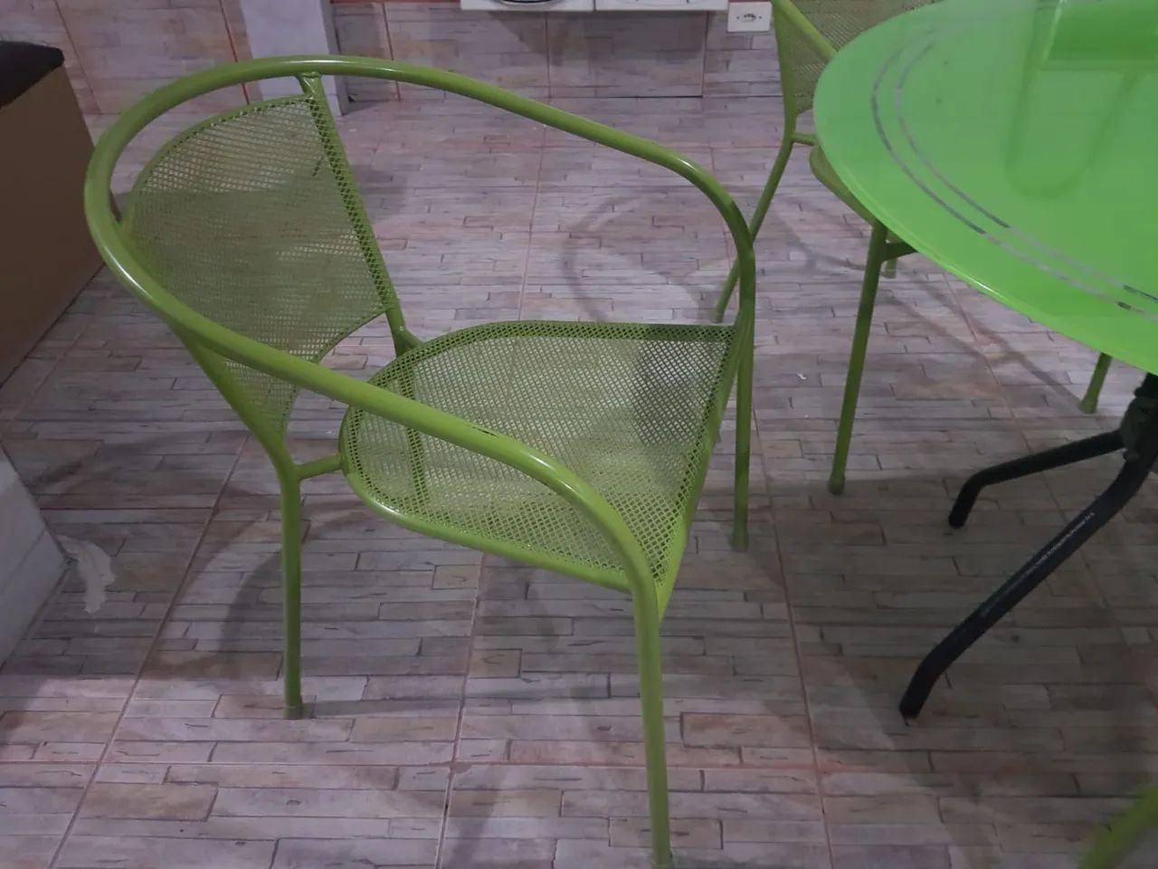 Mesa com 4 cadeiras vidro  - Foto 2