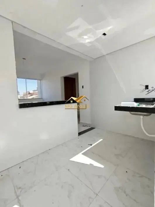 Apartamento com Varanda, 02 Quartos, Copacabana, BH. - Foto 2
