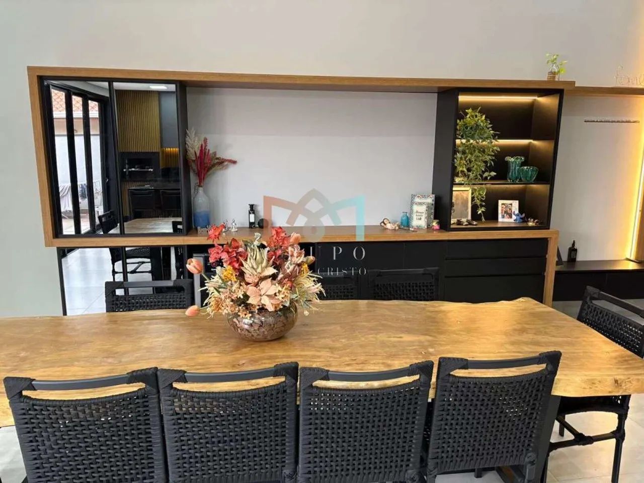 Casa Térrea c\ 3 suítes e 4 vagas - mobiliado - Foto 5