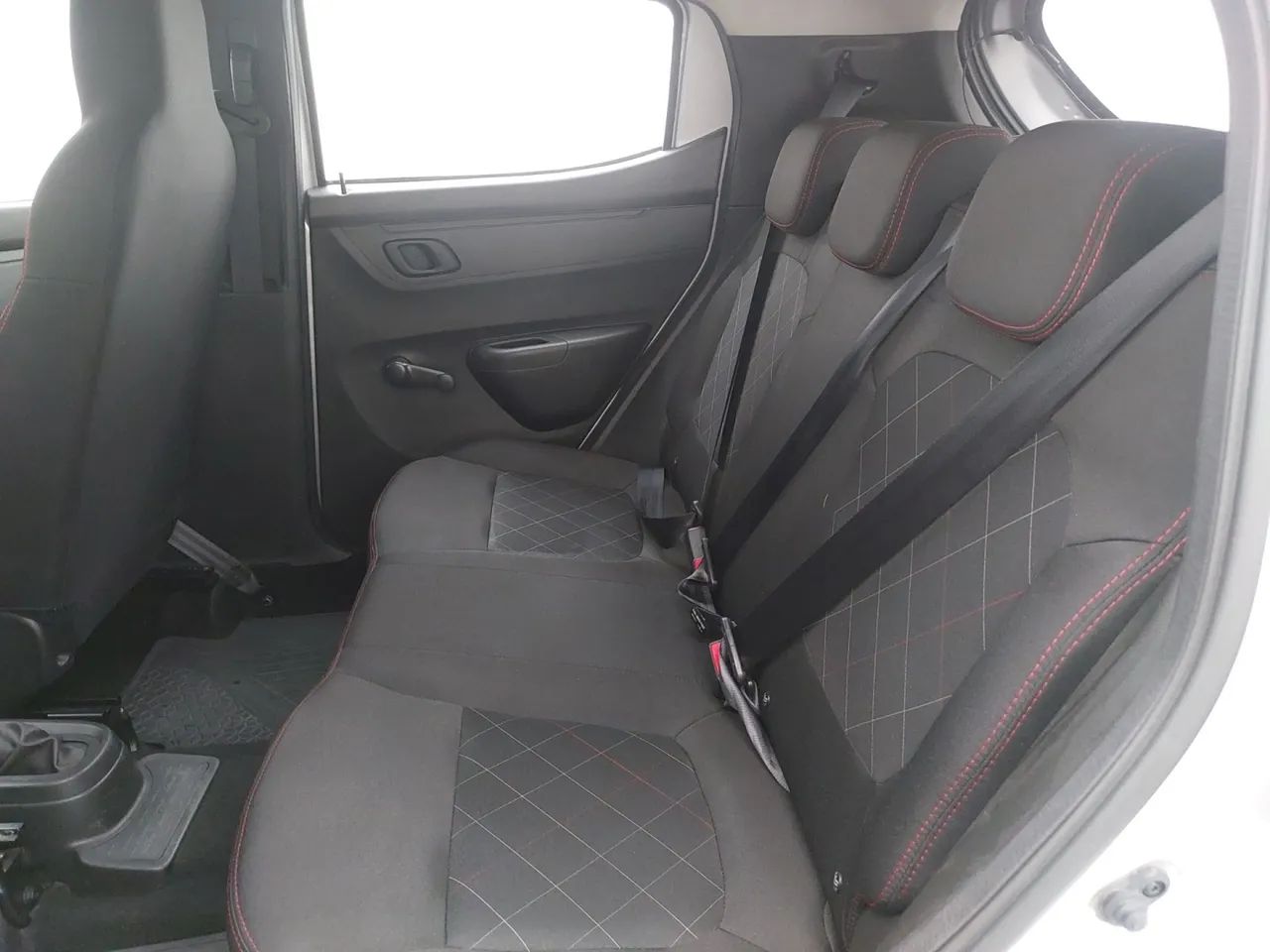 Renault Kwid 1.0 Zen, foto 17 de 18