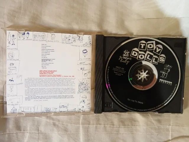 CD - Toy Dolls "Dig That Groove Baby" - Foto 3