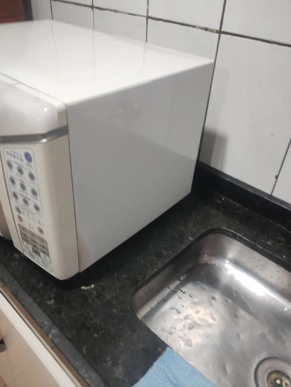 Microondas Eletrolux 31 litros funcionando perfeitamente, teste na hora,127v. - Foto 4