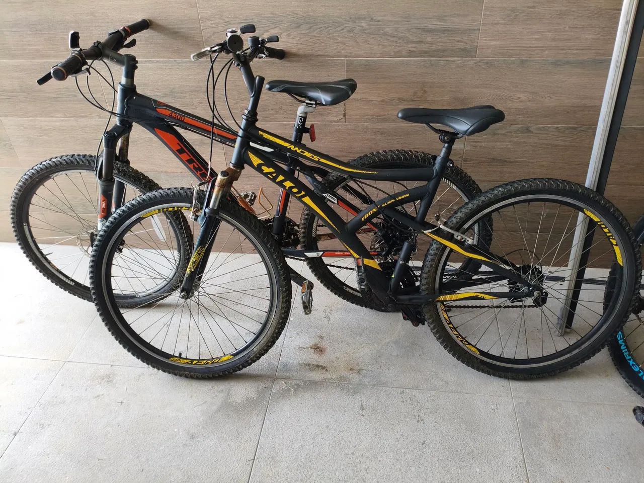 2 Bikes - 1 Treck e 1 Caloi - Foto 2
