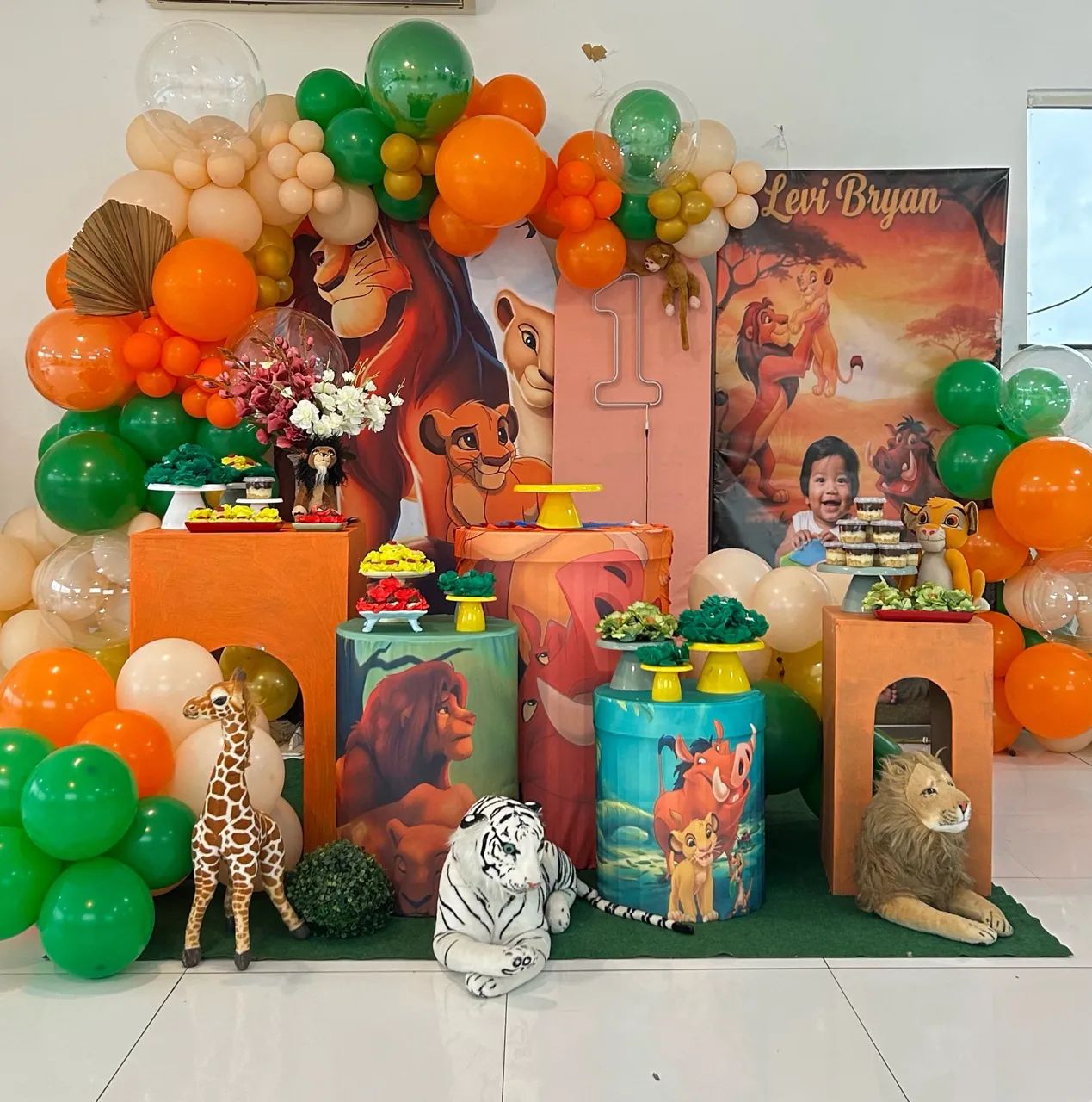 Decoração tema rei leão  - Foto 2