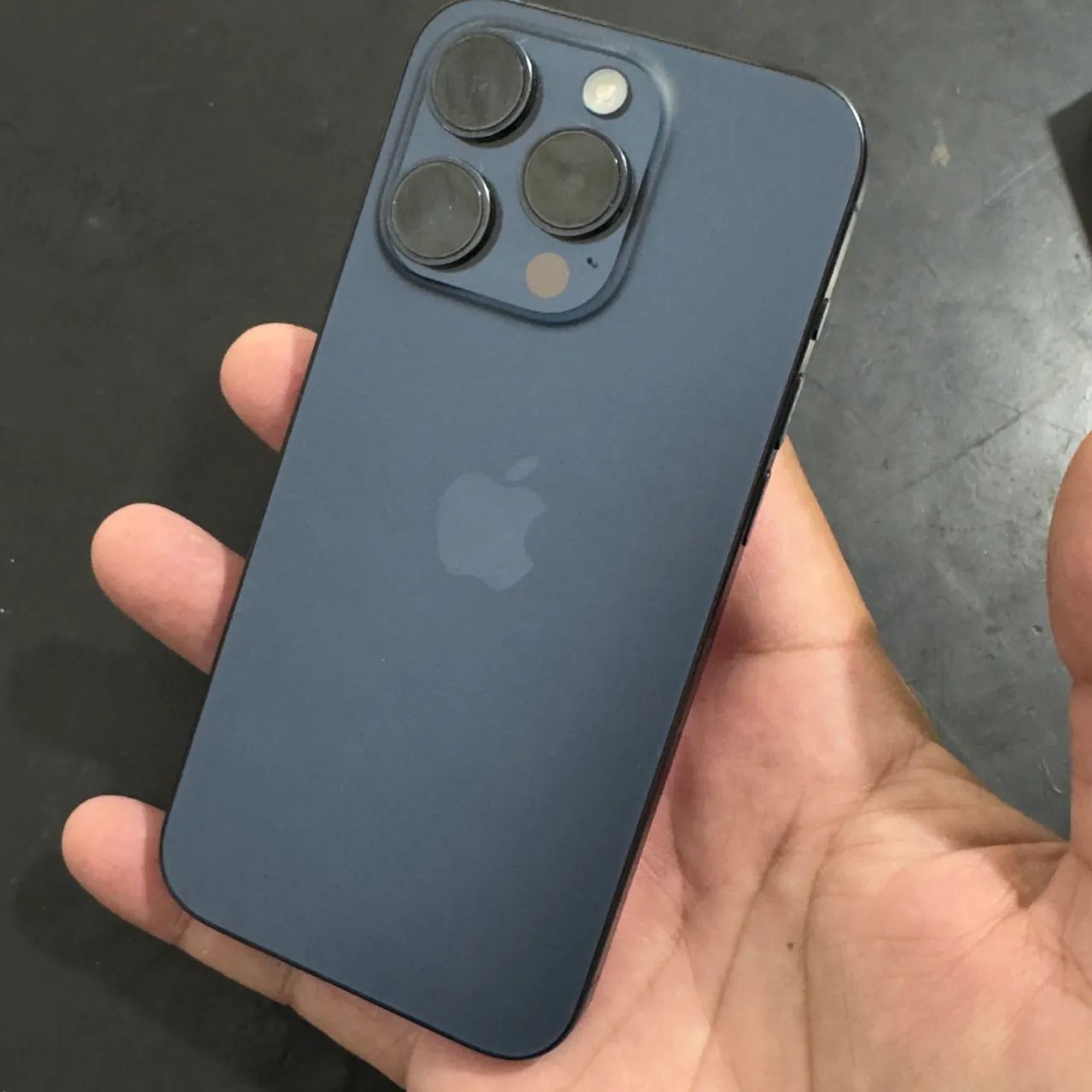 iPhone 15PRO  - Foto 3