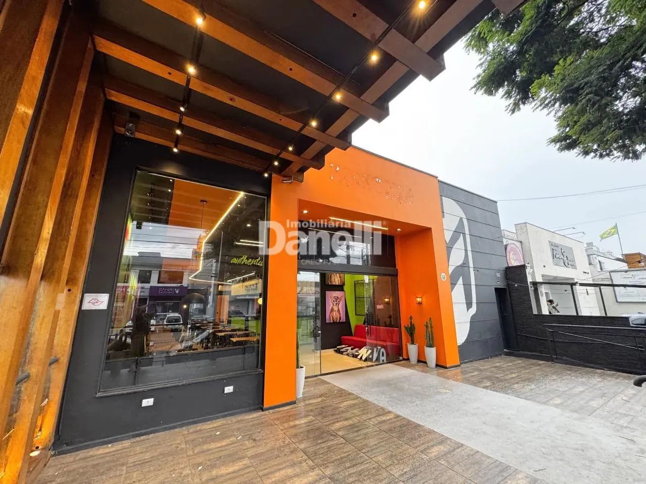 A MOBILIA É NEGOCIADA A PARTE! - Foto 2