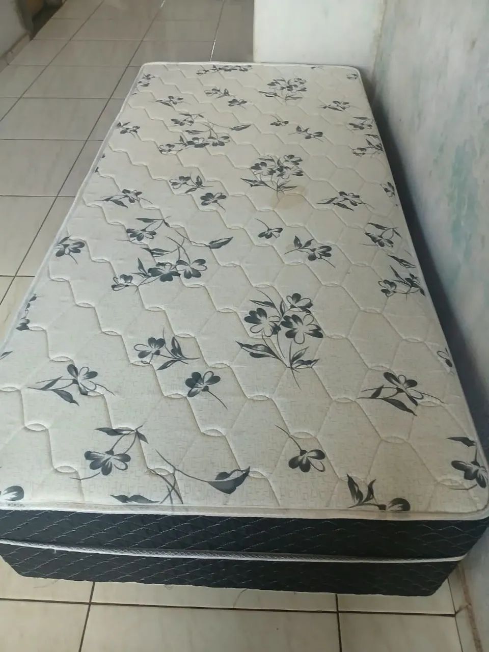 Vende se cama de solteiro  - Foto 2
