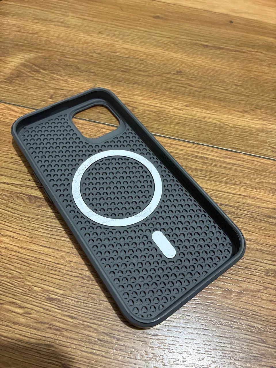 Capinha de Celular cinza para iPhone 13  - Foto 2