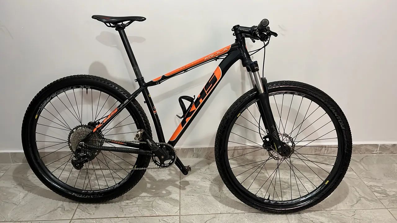 Bicicleta KHS aro 29 