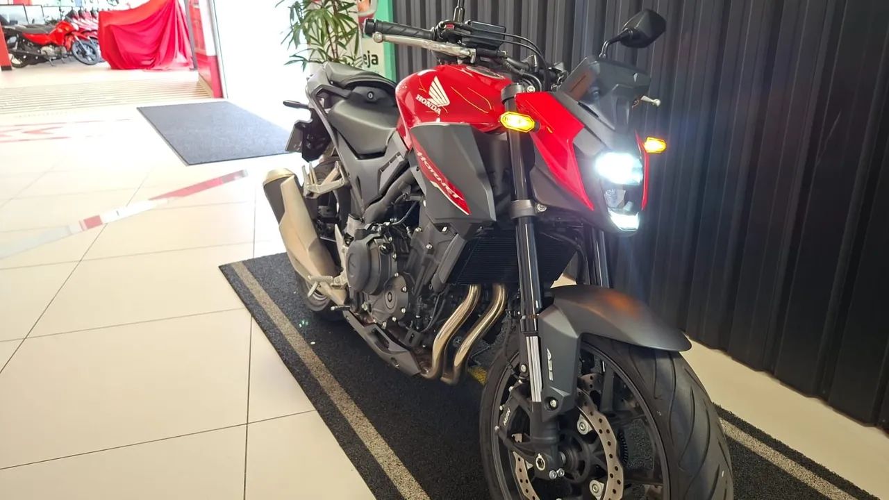 Honda Hornet 800 cc  - Foto 3