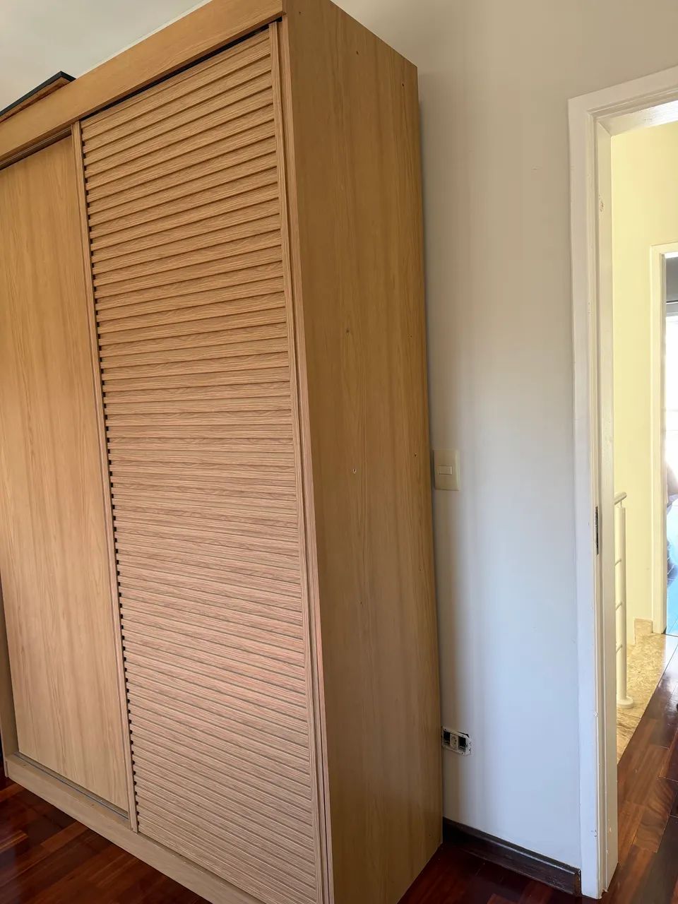 Guarda roupas  - Foto 2