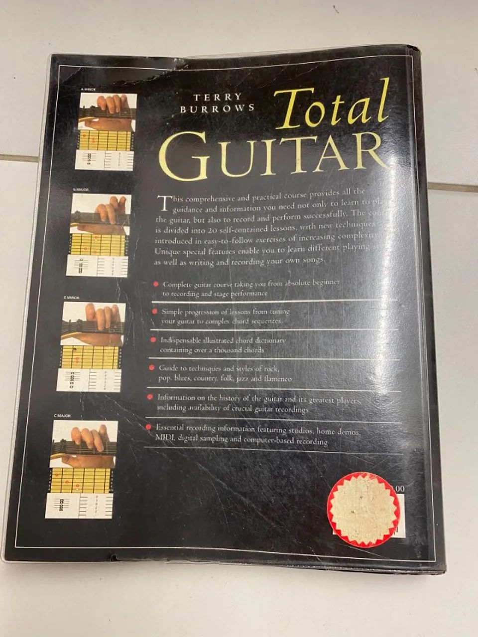 Livro: Total Guitar - Terry Burrows - Foto 2