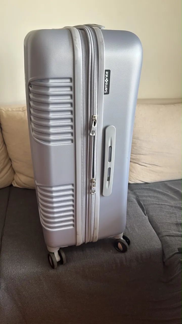Mala de Viagem Samsonite Prata 23kg Rígida - Rodas 360° - Foto 3