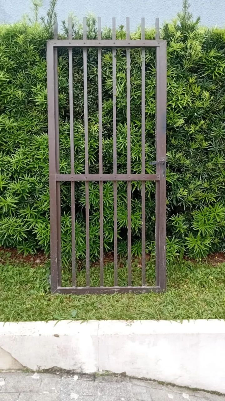 Portão alumínio