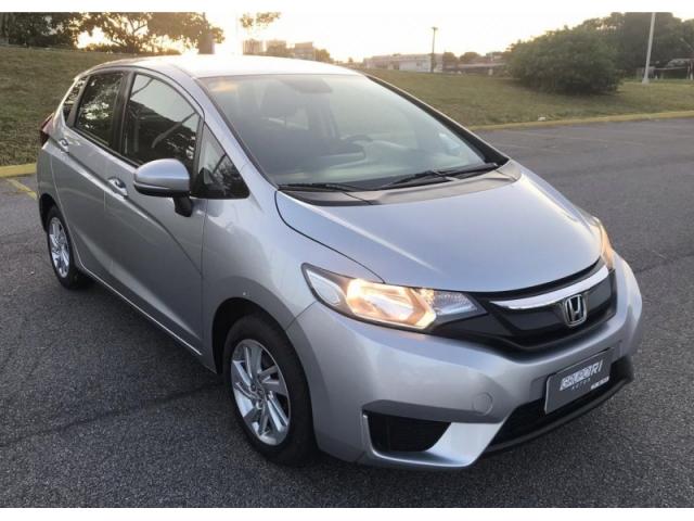 HONDA FIT 1.5 LX 16V FLEX 4P 2015