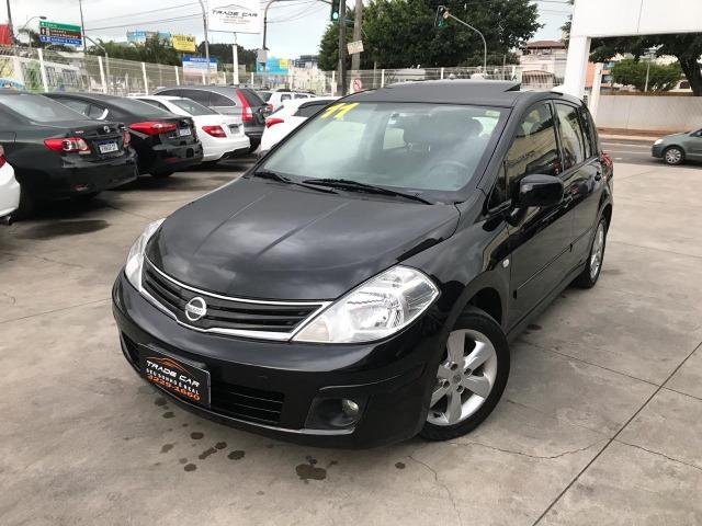 Nissan Tiida 1.8 Mec. SL Teto Solar 2010/2011 Impecável - Foto 2