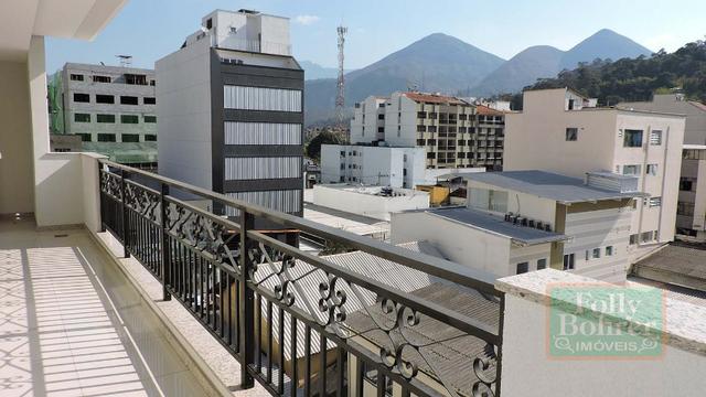 Apartamento novo no Centro com 3 quartos, varanda, 2 vagas de garagem - Foto 13