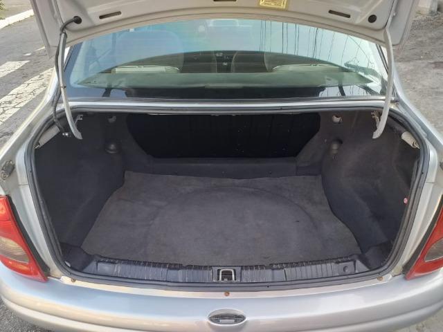 Corsa sedan 2001 financiamento com score baixo baixa entrada - Foto 5