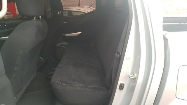 Frontier Cd Se At 4x4 2.3 4p 2018 *Baixo KM* - * - Foto 14