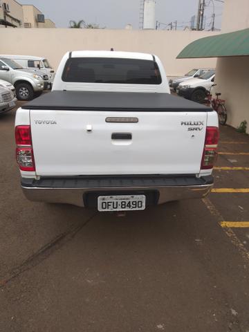 Toyota Hilux -Vendo ou troco!! - Foto 2